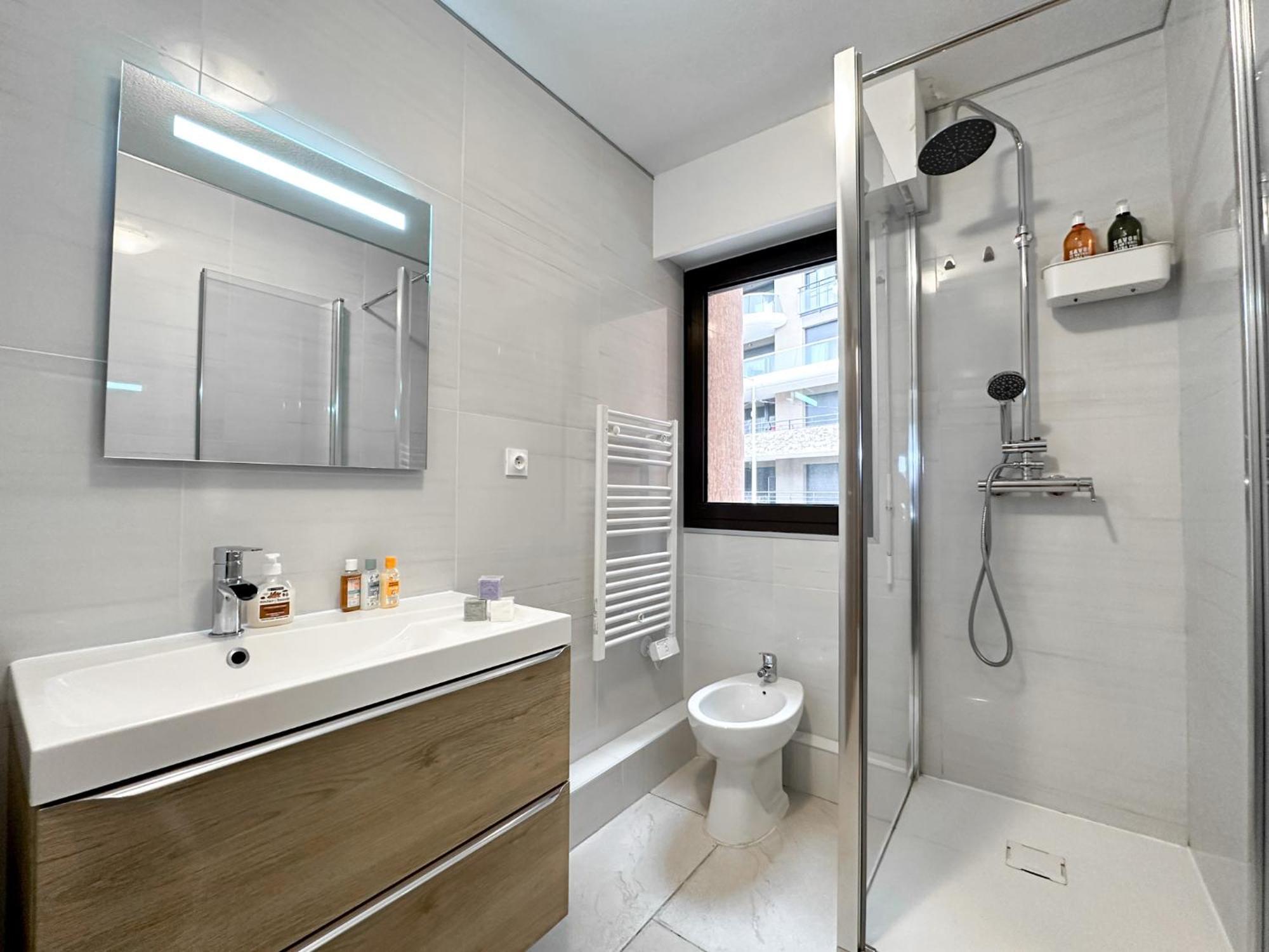 Luxurious 3 Rooms, Pool, Bnbrickeys 보솔레이 외부 사진
